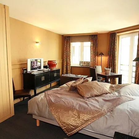 Residentie De Laurier 4* クノック・ヘイスト