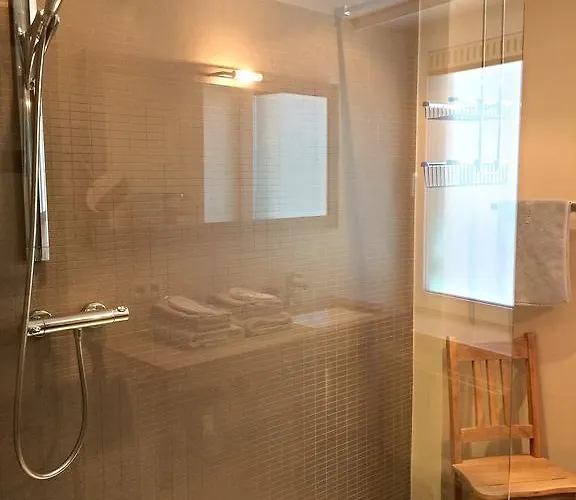 Guest house Residentie De Laurier 4*